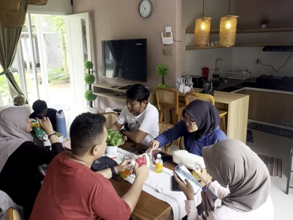 FOTO And C Header B (4)