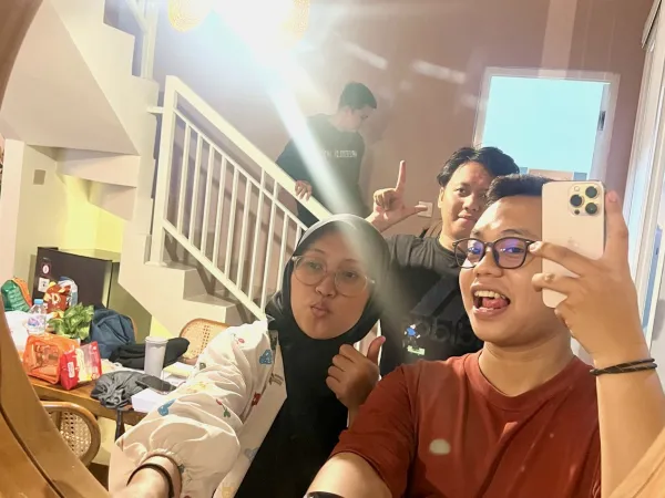 FOTO And C Header B (6)